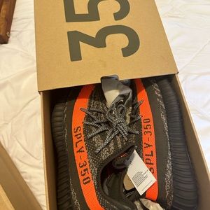 Yeezy 350 size 7